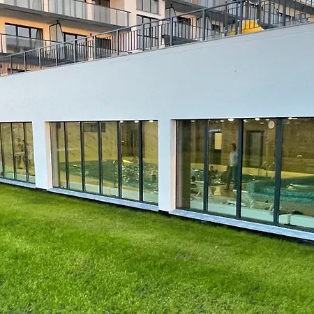 アパート Blue Sky & *