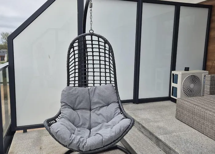 Blue Sky & アパート